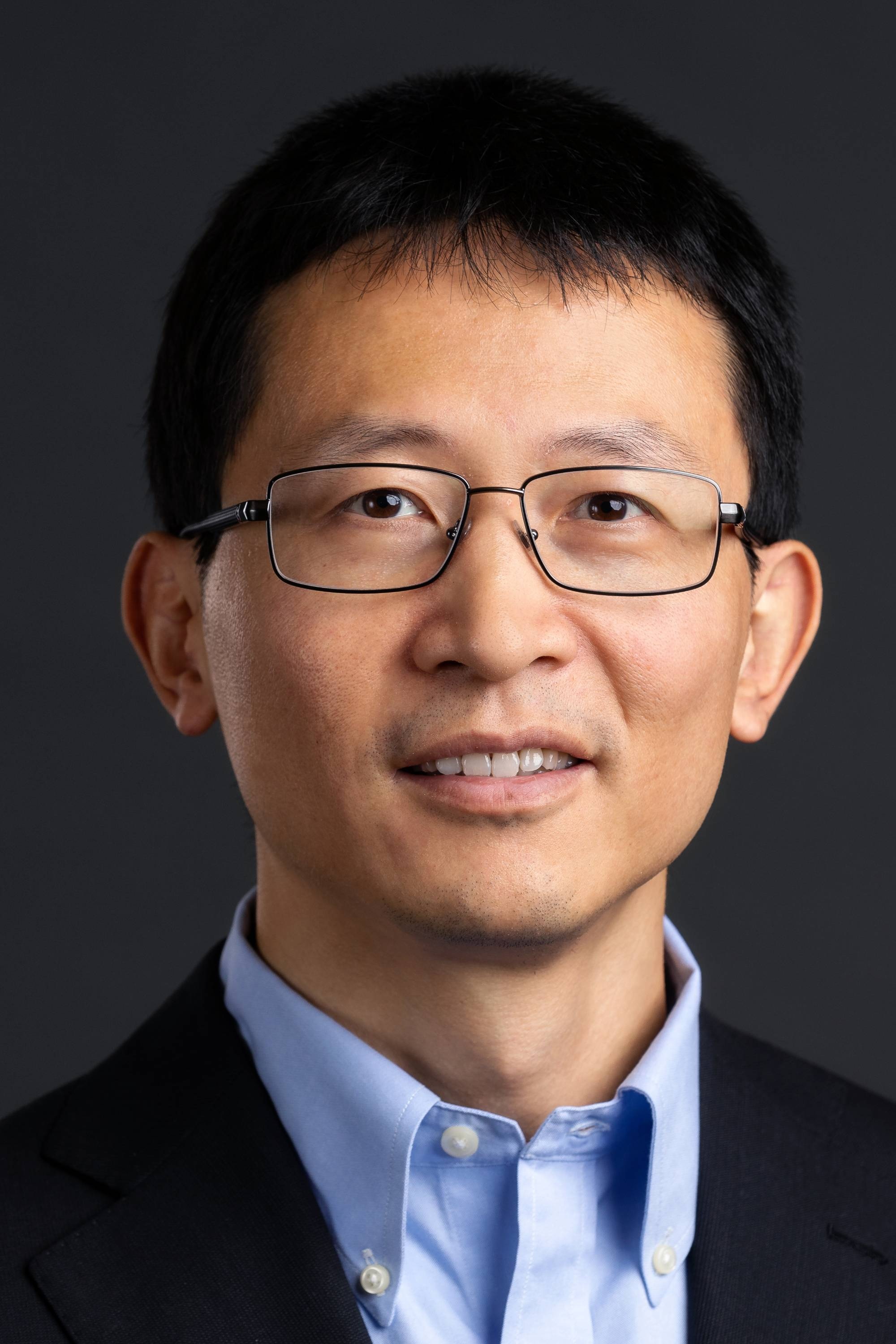 headshot of Chun Yang