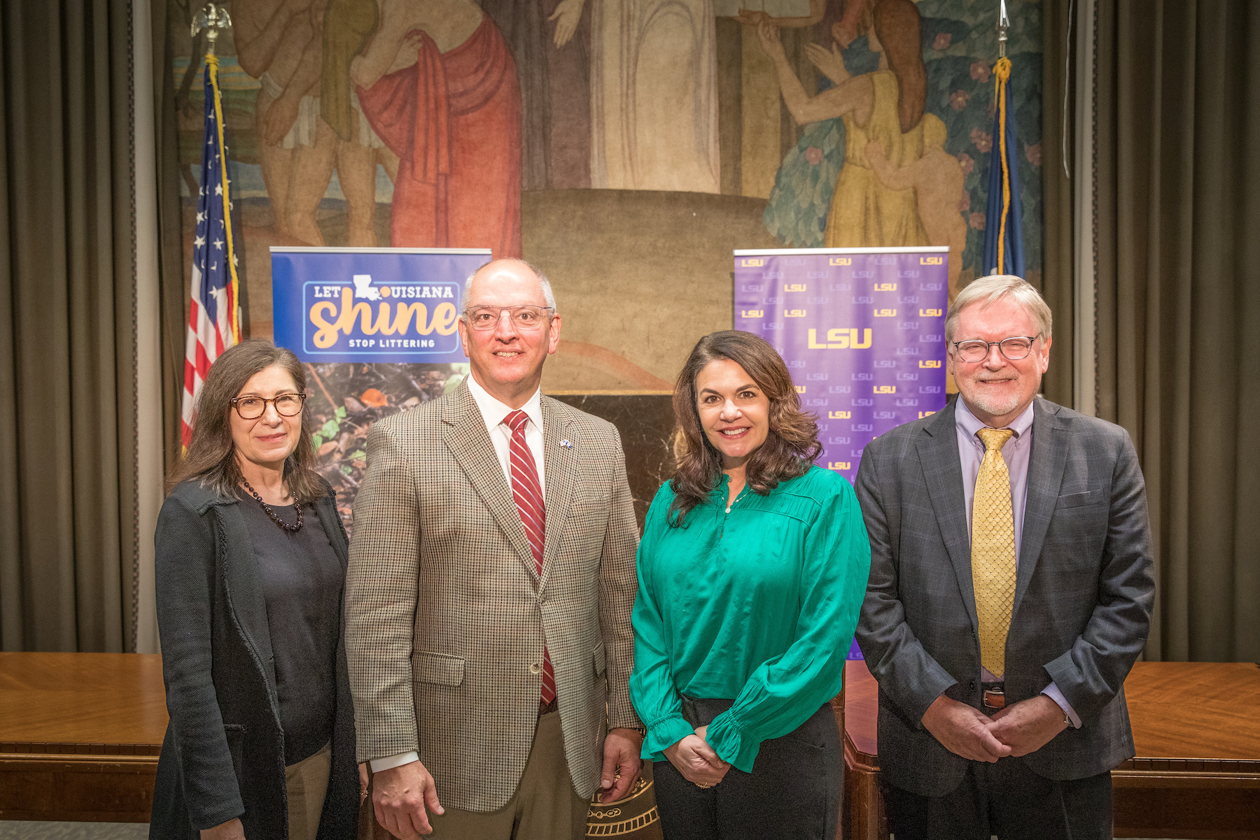 Governor Edwards poses with members of the Litter Institute