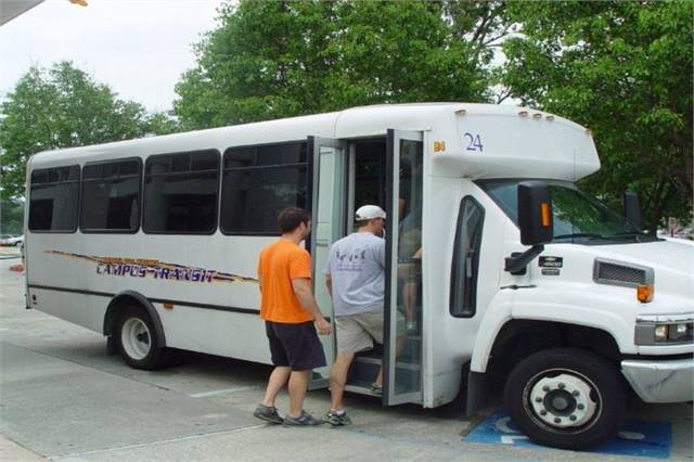 Campus transit vehicle