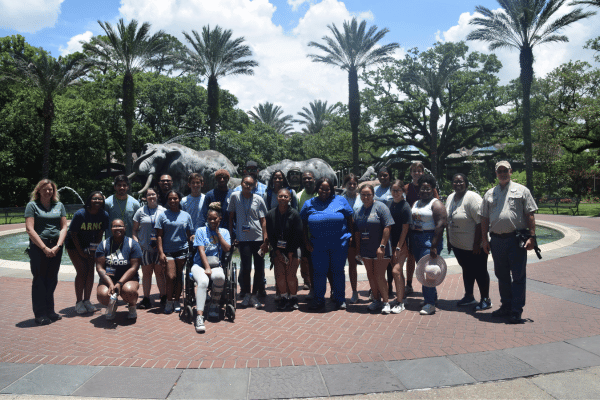 Students at the Audubon zoo